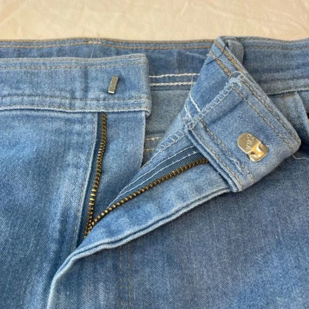 Vintage‎ Wrangler Light Wash Jeans, Size 40x29, USA